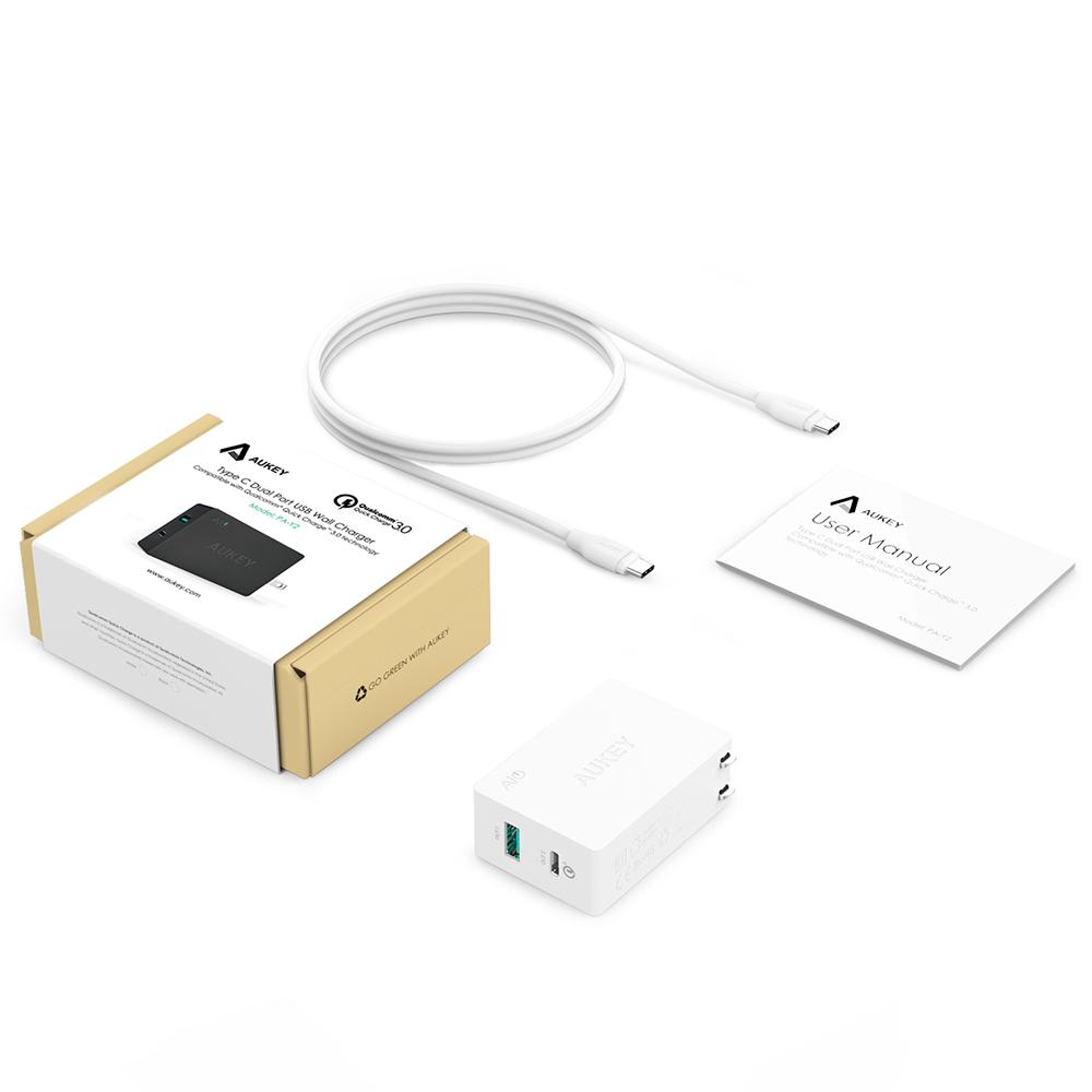 AUKEY PA-Y2 27W Dual-Port-Ladegerät mit QC 3.0 USB-C